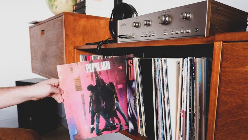 10 Bands That Were Hated by Critics - Now Considered Legends