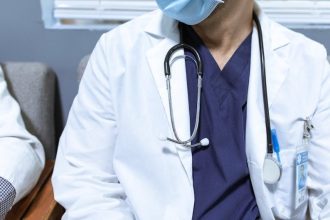 Douglas Todd: What's behind Canada's doctor shortage? One factor rarely gets discussed