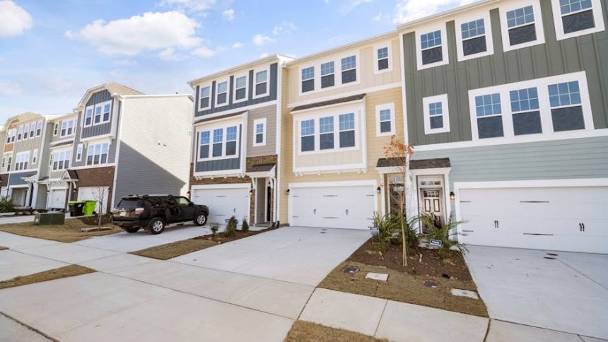 Metro Vancouver homebuyers finding 'sweet spot' in townhome units, new report says