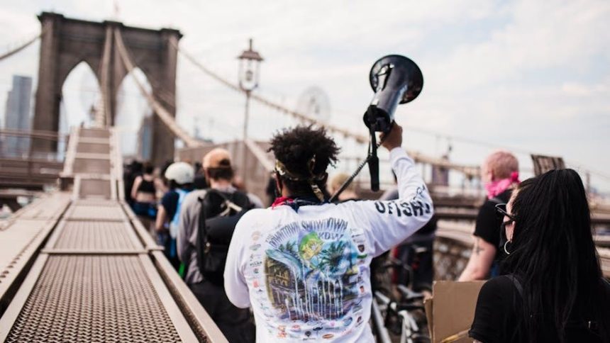 Florida man faces charges after ending multiday protest atop DC’s Frederick Douglass bridge