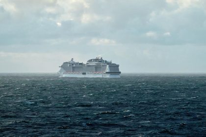 3 patients are being evacuated to Europe from cruise ship with hantavirus outbreak