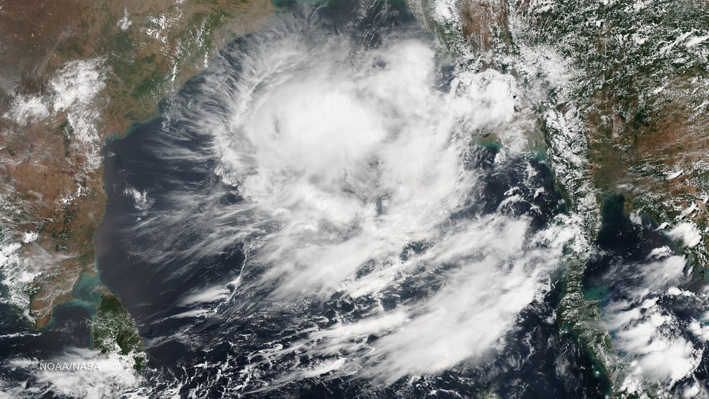 Low Pressure system likely to form over BoB by May 10