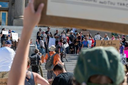 Moorpark professor may avoid prison time in death of Jewish man at Thousand Oaks protest