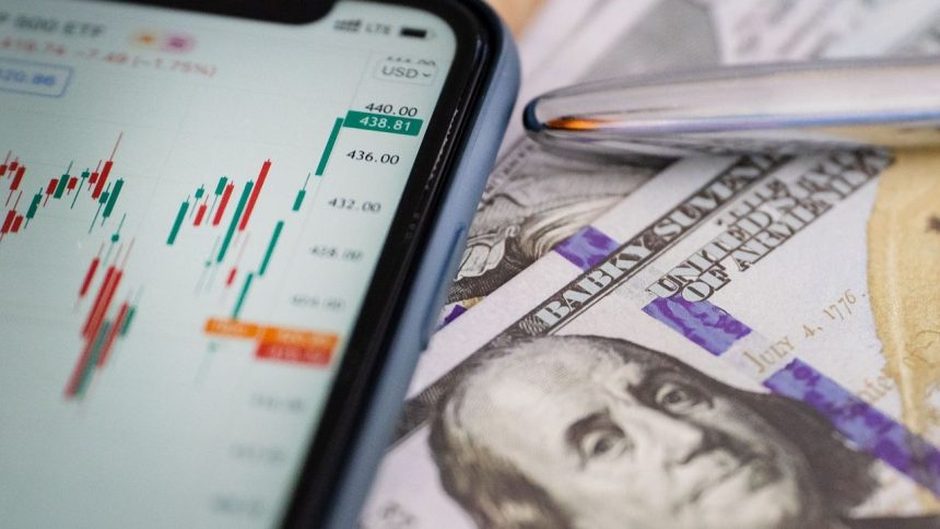 Can You Pick a “Good Growth Mutual Fund” Like Dave Ramsey Says You Can?