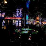 The Quiet Confidence of a Pro: 10 Body Language Cues of Serious Las Vegas Gamblers