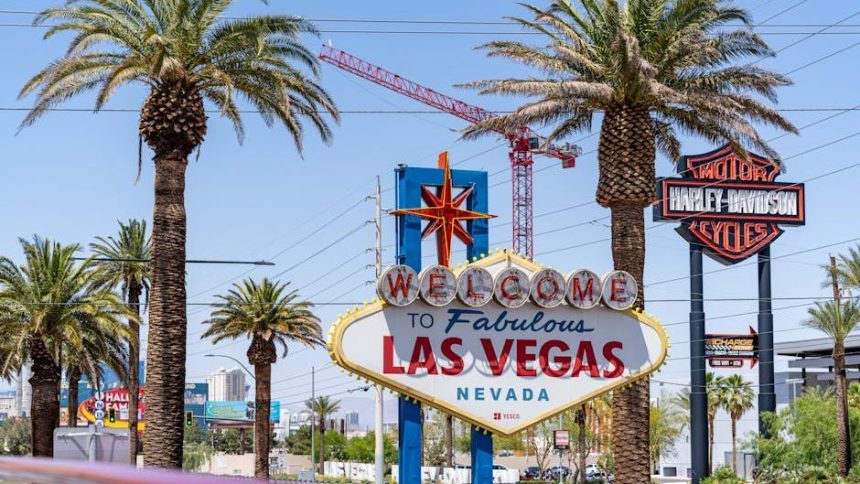 Stay cool, mom: It’s going to be a hot weekend in Las Vegas