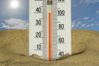 High heat prompts warnings against heat-related injuries