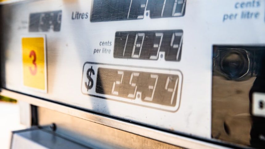 Inflation Jumps, Oil Prices Rise on U.S.-Iran Standoff