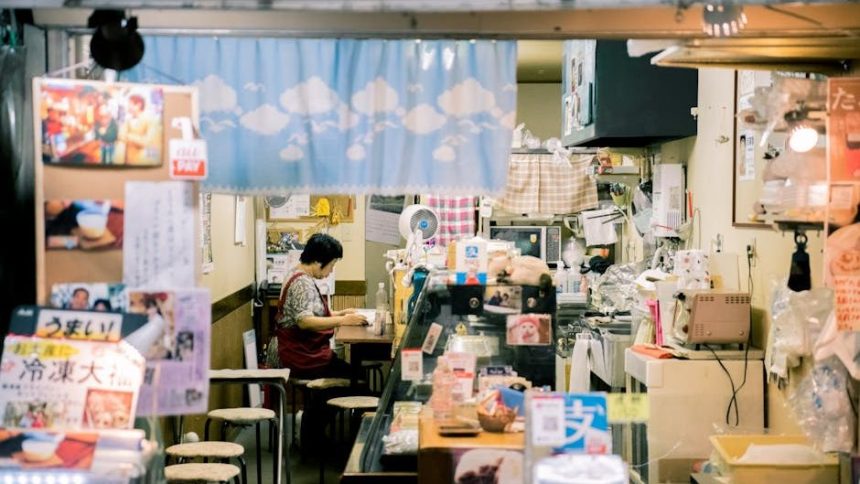 Restaurant owner says "it's pretty scary" as inflation could force him to hike prices