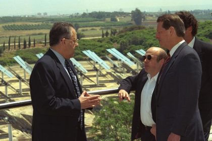 20 Years After ‘An Inconvenient Truth,’ Al Gore Grapples With the (Big) Wrinkle of AI