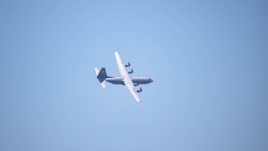 A Surge of U.S. Spy Planes Over Cuba, and Retailers’ $20 Billion Bet on Physical Stores