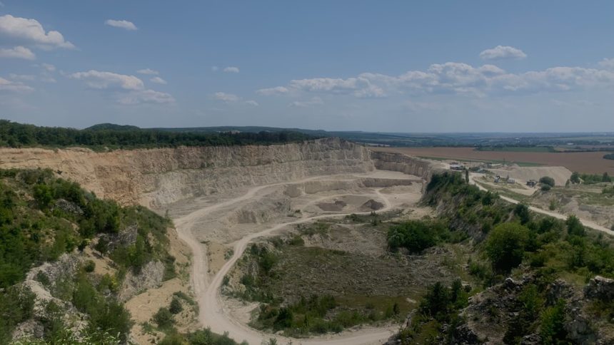 Ukraine can help Europe meet its battery material needs, experts say