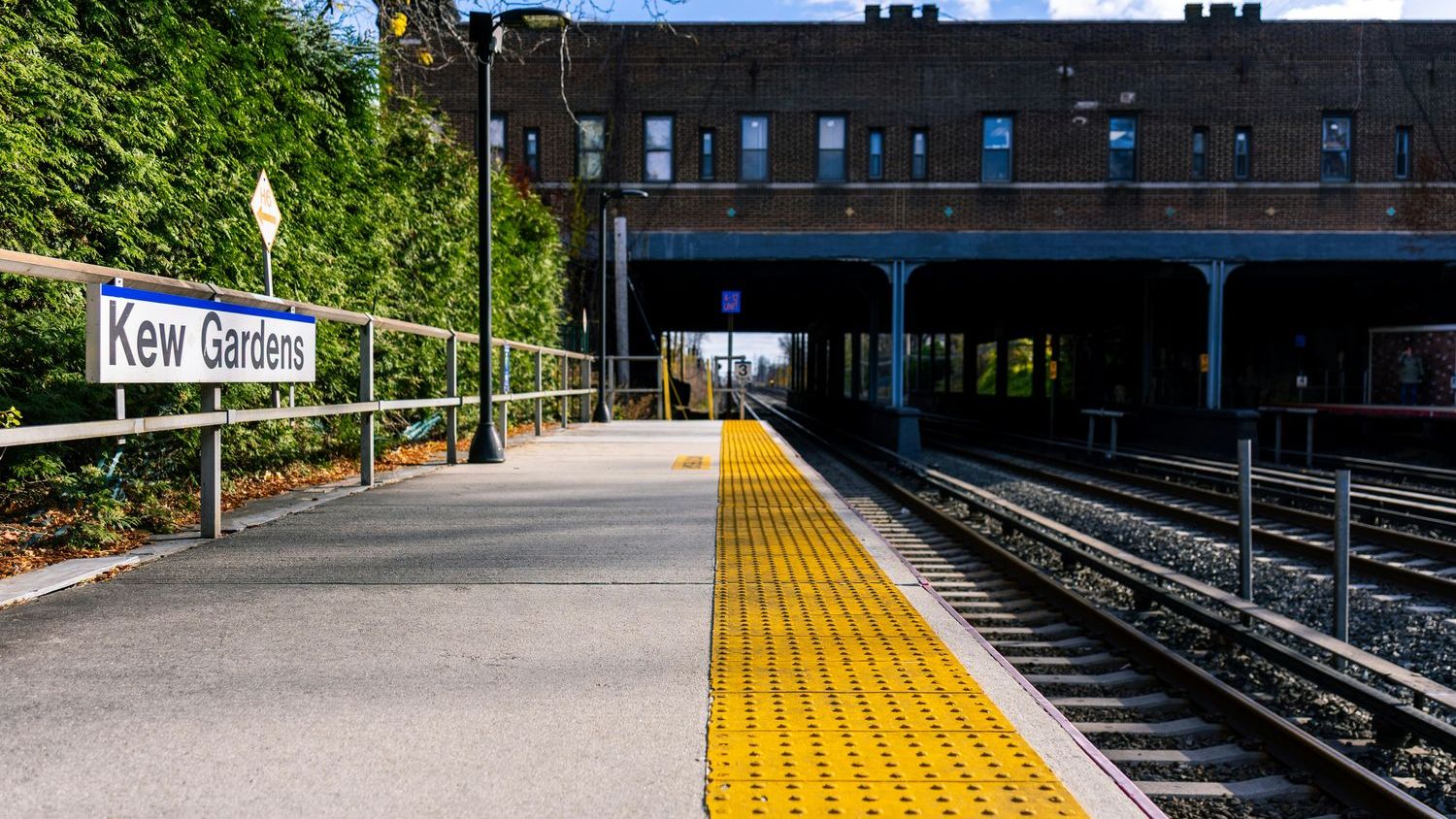 New York’s Long Island Rail Road workers go on strike, halting busiest commuter rail line in US