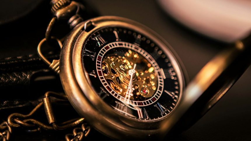 Hundreds line up at Westfield Topanga mall for Swatch, Audemars Piguet pocket watch