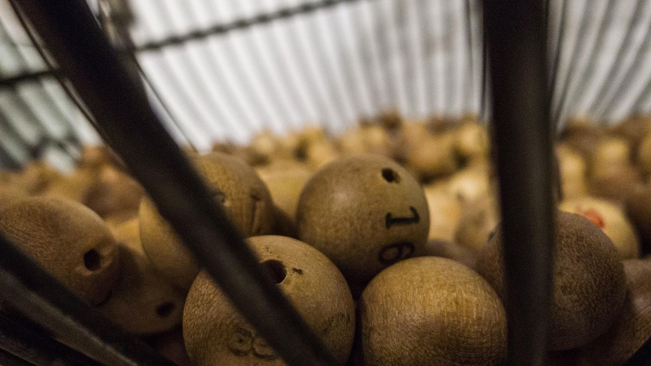 'I'm going to miss this place.' Southern Nevadans lament closing of Primm lottery store