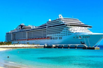 Hantavirus-stricken cruise ship docks in the Netherlands for disinfection