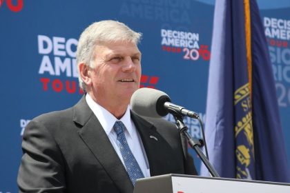 Franklin Graham Attacks 'Transgenderism,' Gay Marriage at Rededicate 250