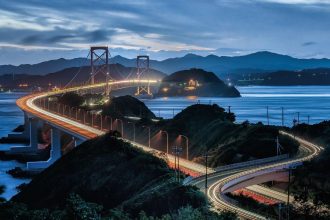 Trump’s tough-talk foreign policy is hitting a wall with Iran as it grips Strait of Hormuz
