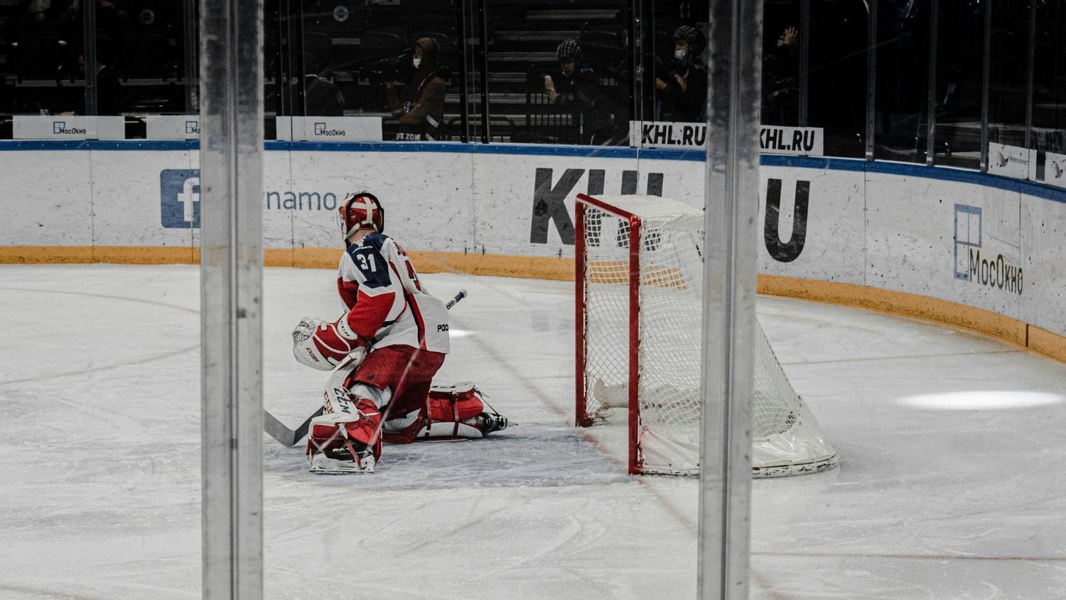 Golden Knights shut down Avalanche, take Game 1 of West Final