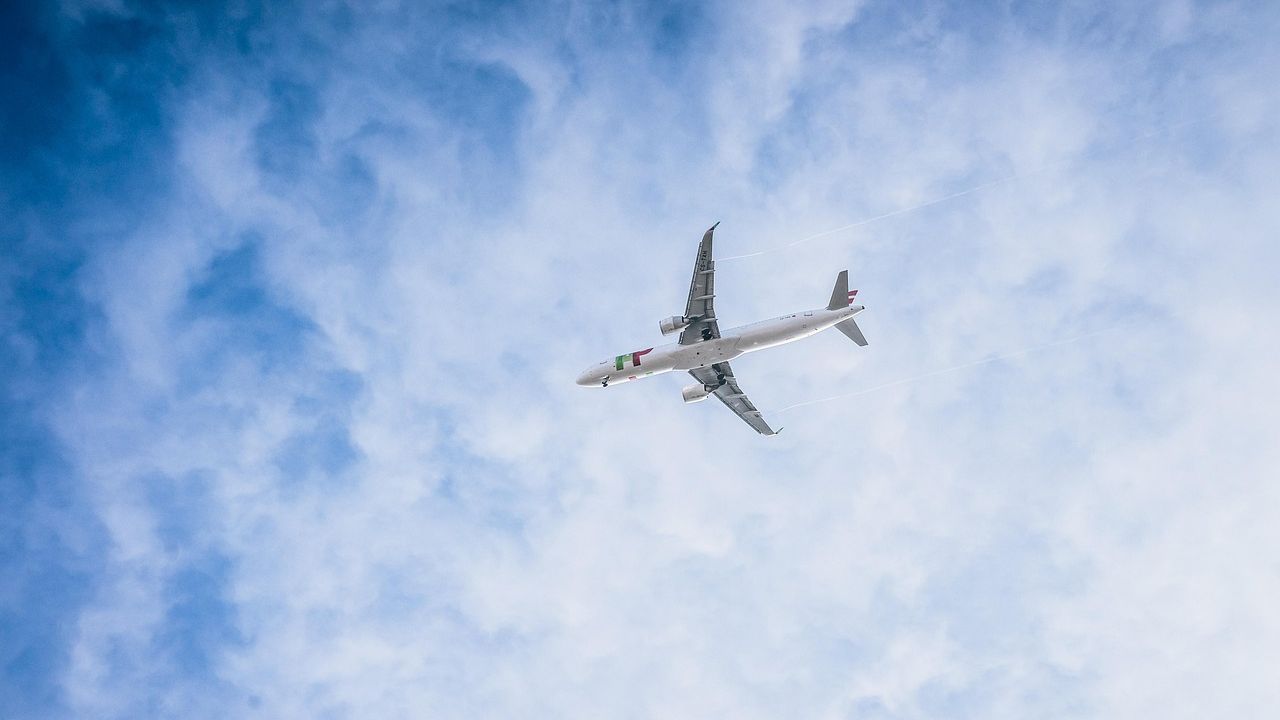 Summer air travel could be rough. Here's how travelers can prepare.