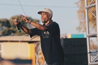 The 6 Most Polarizing Singers Who Keep Getting Major Opportunities