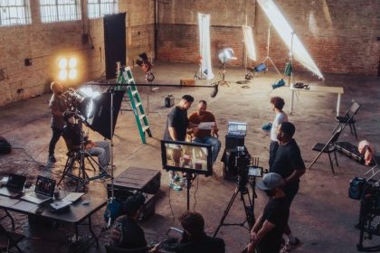 6 Acting Techniques Minimalists Say You Should Drop From Your Performance Today