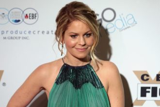 9 Actors Who Refused to Kiss Their Co-Stars