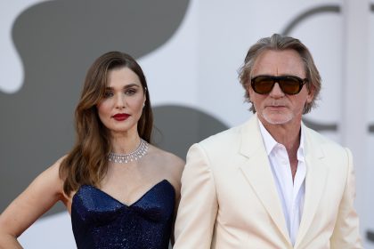 6 Stars Who Refused to Join Social Media