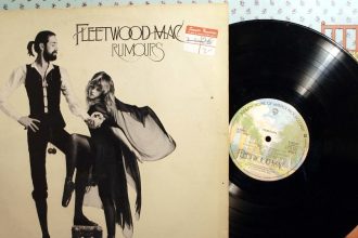 3 Rock Bands Whose Sound Changed So Much You’d Never Recognize Their Early Albums