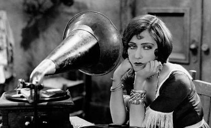 10 Decades-Old Films That Still Feel Surprisingly Modern