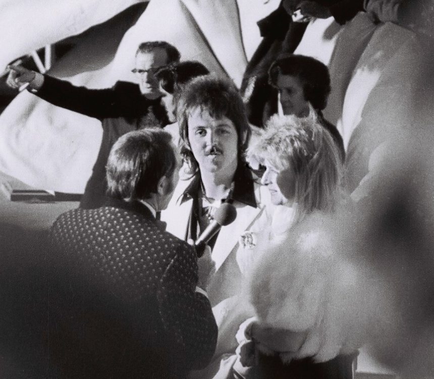 9 Things Movie Stars Say About Fans Who Never Ask for Autographs