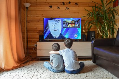 What Watching Cable TV Reruns Actually Taught Kids Before Streaming