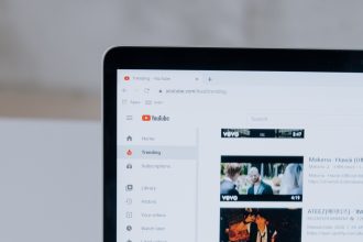 How Algorithms Decide What Thumbnail You See for the Same Show