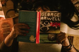 10 Classic Novels That Were Rejected by Publishers Before Becoming Bestsellers