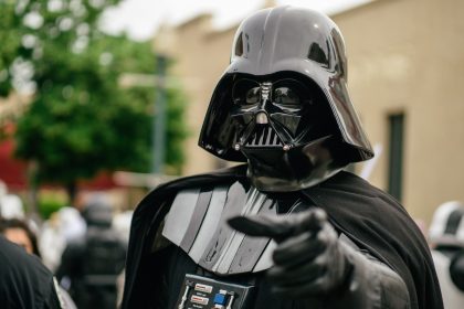 9 Widely Repeated Movie Trivia "Facts" That Aren't True