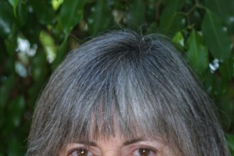 8 Authors Who Published Under More Than One Pen Name