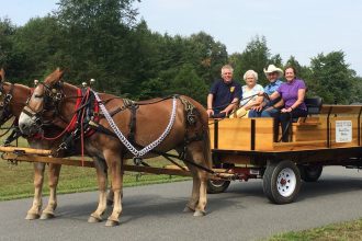 10 Fall Traditions From the 1970s and '80s, From Apple Bobbing to Hayrides