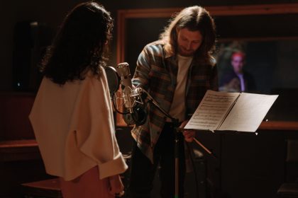 How Professional Songwriters Turn a Single Line Into a Full Song
